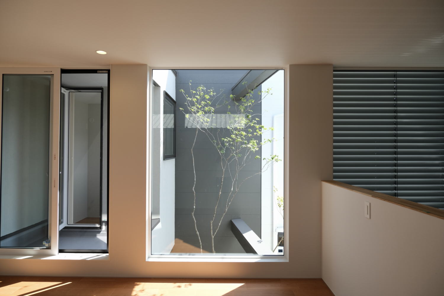  豊中市 狭小地住宅で緑のある暮らし 