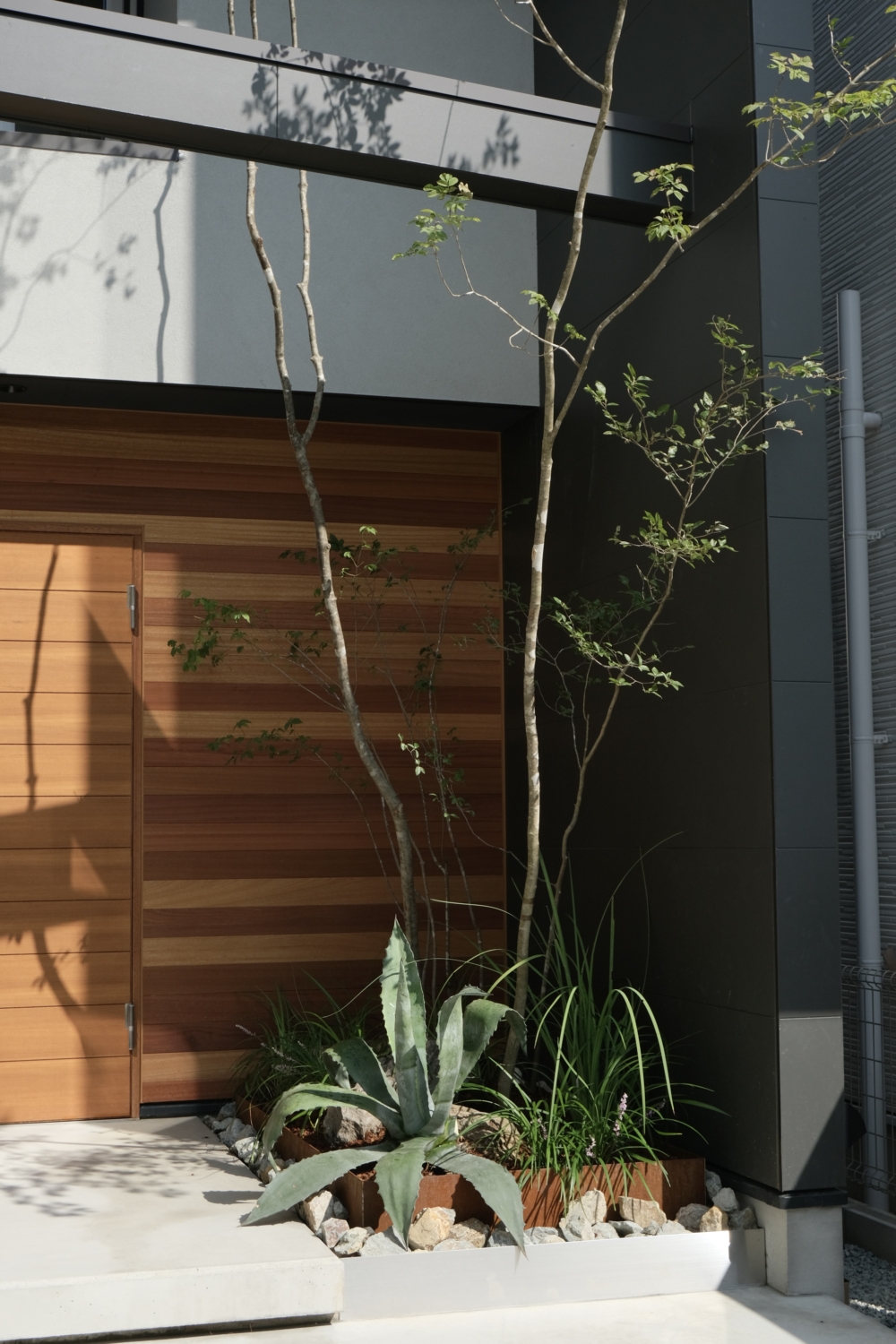  豊中市 狭小地住宅で緑のある暮らし 