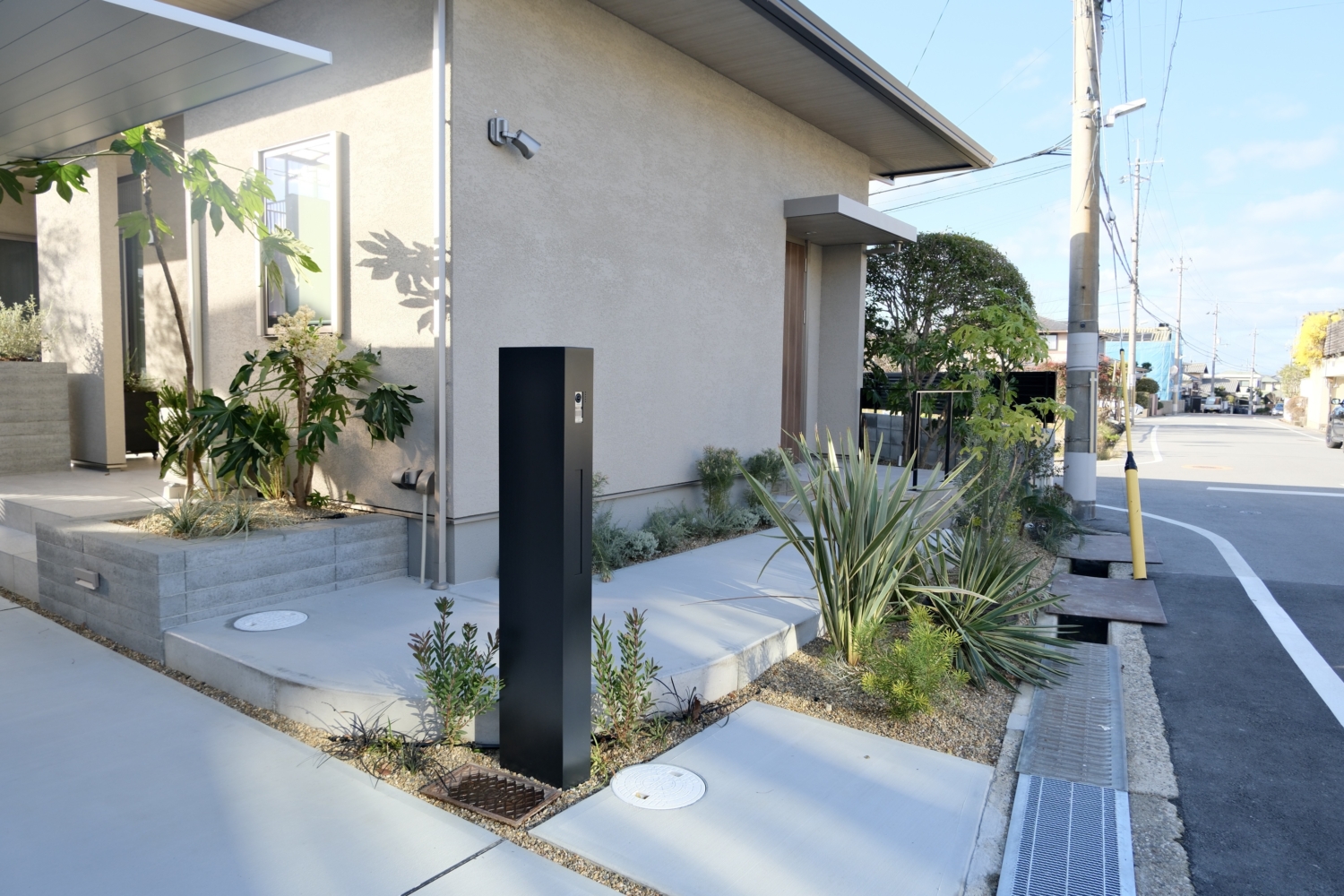 奈良県 ペットと暮らす角地・平屋のエクステリア＆ガーデン