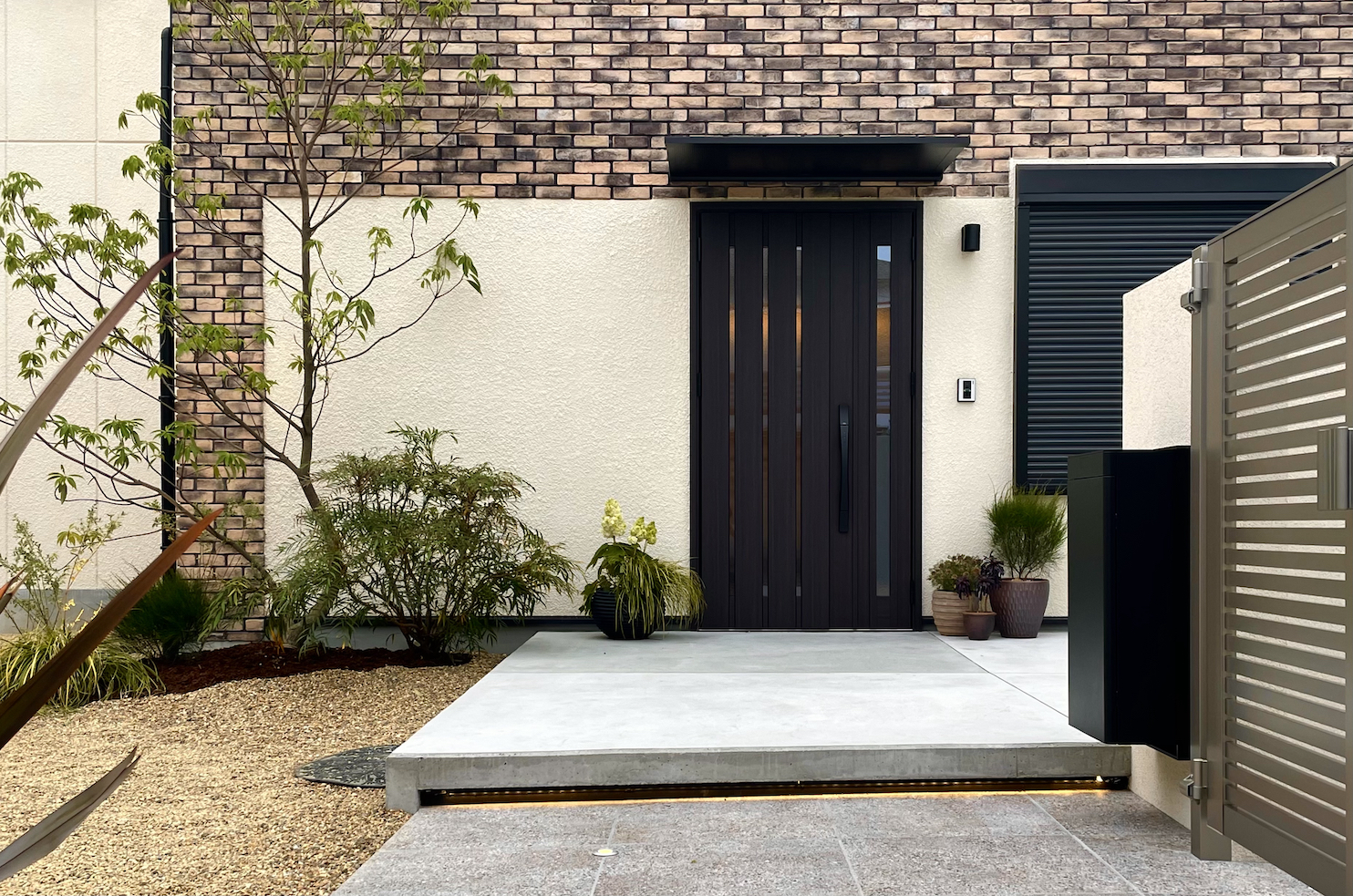 岸和田市 ホテルライク ドライガーデン